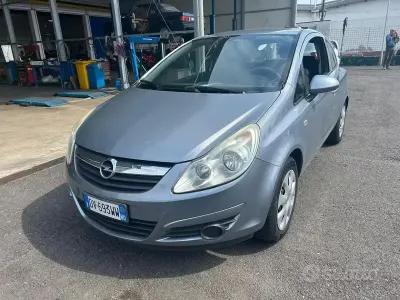 Usata Opel Corsa Enjoy 80 CV (58 kW) 2009 Grigio Utilitaria