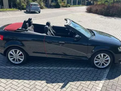 Usata Audi A3 Cabriolet Ambition 105 CV (77 kW) 2012 Nero Cabrio