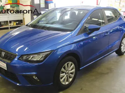 Usata Seat Ibiza Style 90 CV (66 kW) 2022 7w blu royal navy Utilitaria