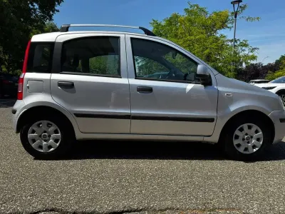 Usata Fiat Panda Dynamic 69 CV (50 kW) 2011 Argento Utilitaria