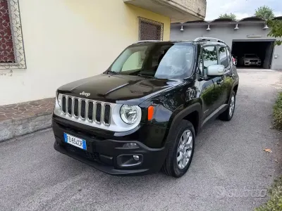 Usata Jeep Renegade Limited 140 CV (102 kW) 2016 Other SUV