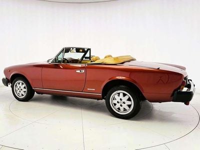 Usata Fiat 124 Spider Sport 105 CV (77 kW) 1985 Cabrio