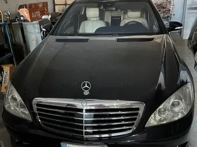 Usata Mercedes S320 AMG 204 CV (150 kW) 2009 Blu Berlina