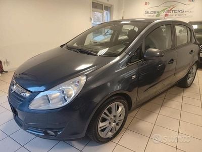 Usata Opel Corsa Cosmo 90 CV (66 kW) 2008 Grigio Utilitaria