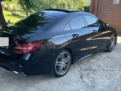 Usata Mercedes CLA220 Business 177 CV (130 kW) 2017 Nero Berlina