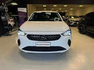 Usata Opel Corsa 75 CV (55 kW) 2023 Bianco Utilitaria