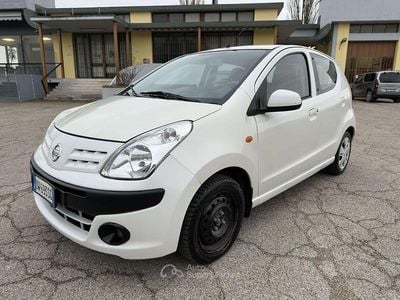 Bianco Usata 2009 Nissan Pixo Utilitaria | 2340 € (Buon prezzo)