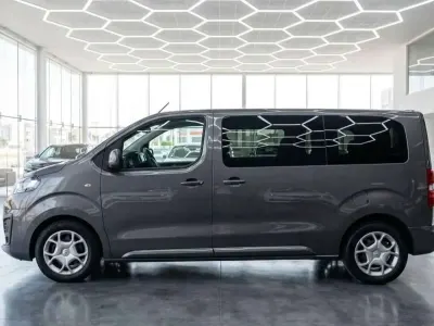 Usata Citroën Spacetourer Business Class 120 CV (88 kW) 2021 Grigio Monovolume