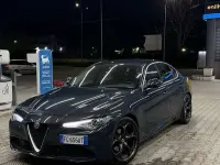 Usata Alfa Romeo Giulia Super 150 CV (110 kW) 2016 Grigio Berlina