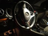 Usata Mercedes B180 Premium 109 CV (80 kW) 2013 Grigio Monovolume