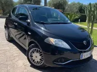 Usata Lancia Ypsilon 69 CV (50 kW) 2017 Utilitaria
