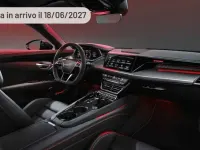 Usata Audi e-tron GT quattro Business 163 kW (222 CV) 2024 Argento Berlina