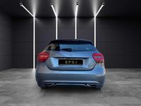 Usata Mercedes A180 122 CV (89 kW) 2016 Grigio Berlina