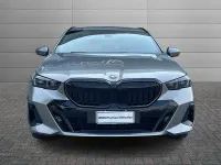 Usata BMW 540 M Sport 303 CV (222 kW) 2025 Grigio Station wagon