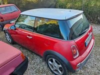 Usata Mini Cooper 116 CV (85 kW) 2003 Rosso Utilitaria