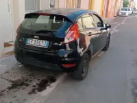 Usata Ford Fiesta 97 CV (71 kW) 2013 Berlina