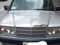 Usata Mercedes 190 105 CV (77 kW) 1993 Grigio Berlina