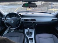Usata BMW 320 150 CV (110 kW) 2005 Argento Berlina