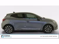 Usata Renault Clio Techno 145 CV (106 kW) 2023 Grigio scuro Utilitaria