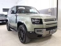 Usata Land Rover Defender Dynamic 200 CV (147 kW) 2022 Verde SUV