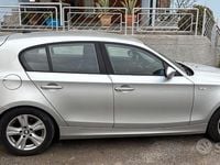 Usata BMW 116 122 CV (89 kW) 2007 Grigio Utilitaria