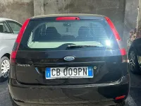 Usata Ford Fiesta 68 CV (50 kW) 2003 Blu Utilitaria