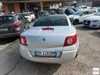 Usata Renault Mégane Dynamique 110 CV (80 kW) 2007 Argento Cabrio