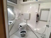 Usata Iveco Daily 245 CV (180 kW) 2000 Monovolume