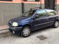 Usata Renault Clio 58 CV (42 kW) 1999 Bluazzurro Berlina