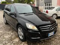Usata Mercedes R350 Premium 265 CV (194 kW) 2012 Nero Station wagon