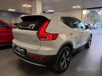 Usata Volvo XC40 Business Edition 150 CV (110 kW) 2020 Grigio SUV