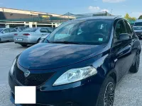 Usata Lancia Ypsilon Gold 95 CV (69 kW) 2018 Bluazzurro Utilitaria
