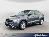 Usata VW T-Roc Life 150 CV (110 kW) 2024 Grigio SUV