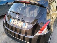 Usata Lancia Ypsilon 85 CV (62 kW) 2013 Nero Utilitaria
