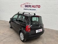 Usata Renault Modus 74 CV (54 kW) 2011 Nero Monovolume