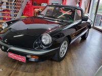 Usata Alfa Romeo Spider 101 CV (74 kW) 1986 Nero Cabrio