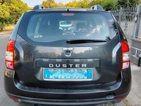 Usata Dacia Duster Lauréate 110 CV (80 kW) 2015 Nero SUV