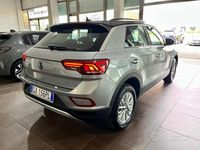 Usata VW T-Roc Style 150 CV (110 kW) 2024 Grigio SUV