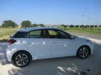 Usata Hyundai i20 Sport 90 CV (66 kW) 2017 Bianco Berlina