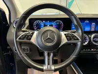 Usata Mercedes B180 AMG Line Premium Plus 116 CV (85 kW) 2023 Blu/azzurro Utilitaria