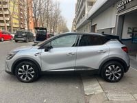 Usata Renault Captur Techno 91 CV (66 kW) 2024 Grigio SUV