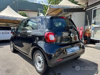 Usata Smart ForFour Prime 71 CV (52 kW) 2018 Nero Utilitaria