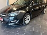 Usata Opel Astra 120 CV (88 kW) 2013 Nero Berlina