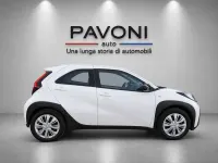 Usata Toyota Aygo X Active 72 CV (52 kW) 2022 Bianco pastello SUV