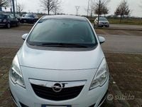 Usata Opel Meriva 2011 Bianco Monovolume