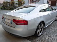 Usata Audi A5 S-Line 180 CV (132 kW) 2011 Grigio Coupé