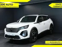 Usata Peugeot 2008 Allure 131 CV (96 kW) 2024 Bianco SUV