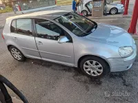 Usata VW Golf V 105 CV (77 kW) 2008 Grigio Utilitaria