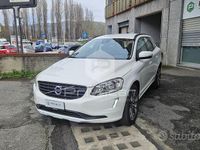 Usata Volvo XC60 Momentum 150 CV (110 kW) 2016 Bianco SUV