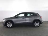 Usata Mercedes GLA200 Business 150 CV (110 kW) 2022 Grigio montagna SUV